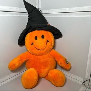 Tickle Tickle Wiggle Wiggle Plush Stuffed Animal Talking Halloween Witch Giggle